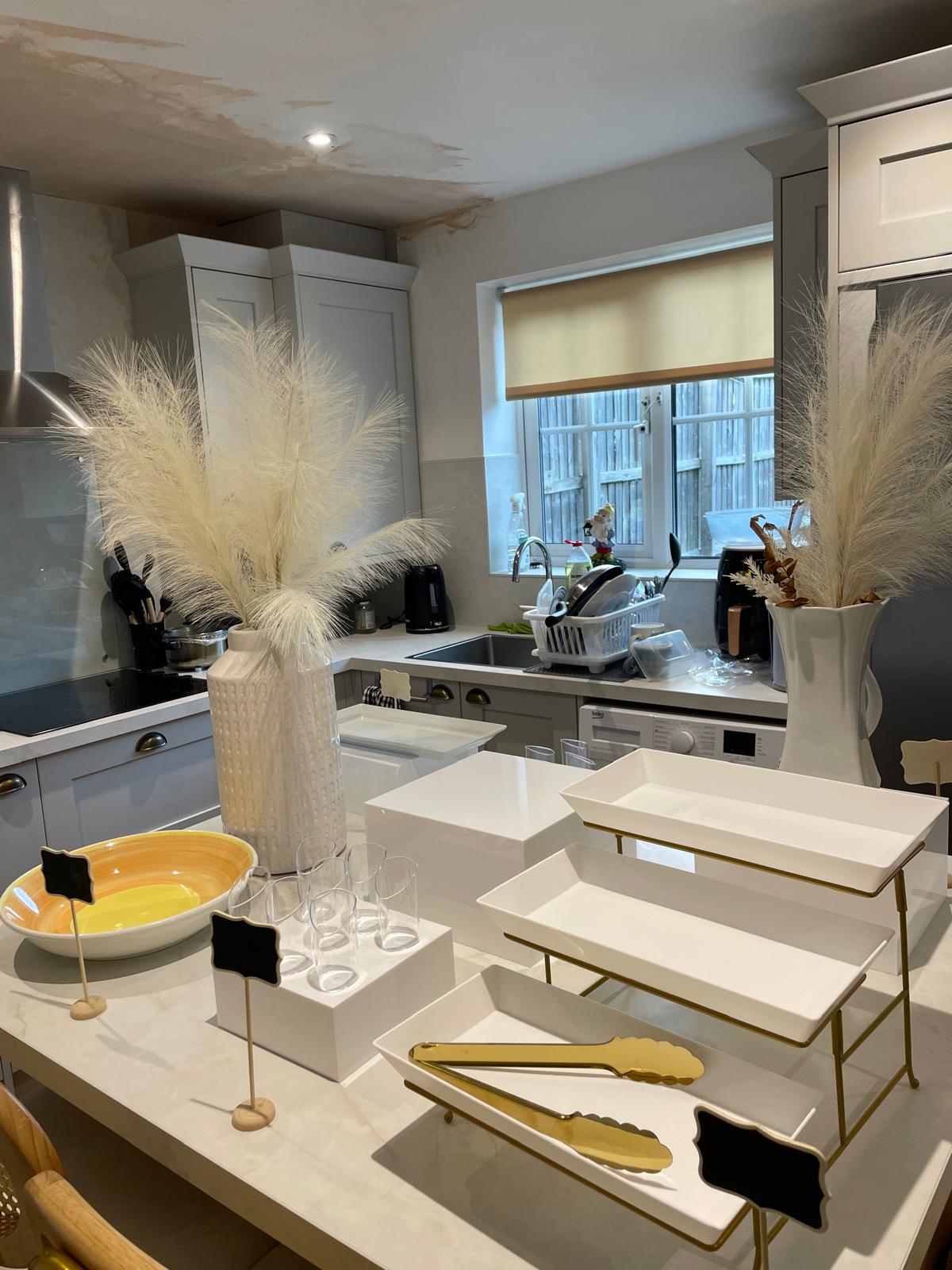 Luxury Catering & Decoration
